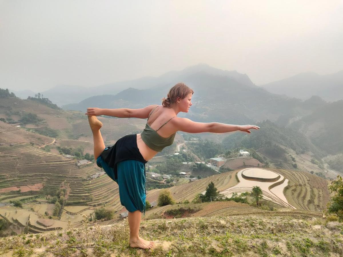 Indigenous Homestay- Trek- Food- Bus Mu Cang Chai Zewnętrze zdjęcie