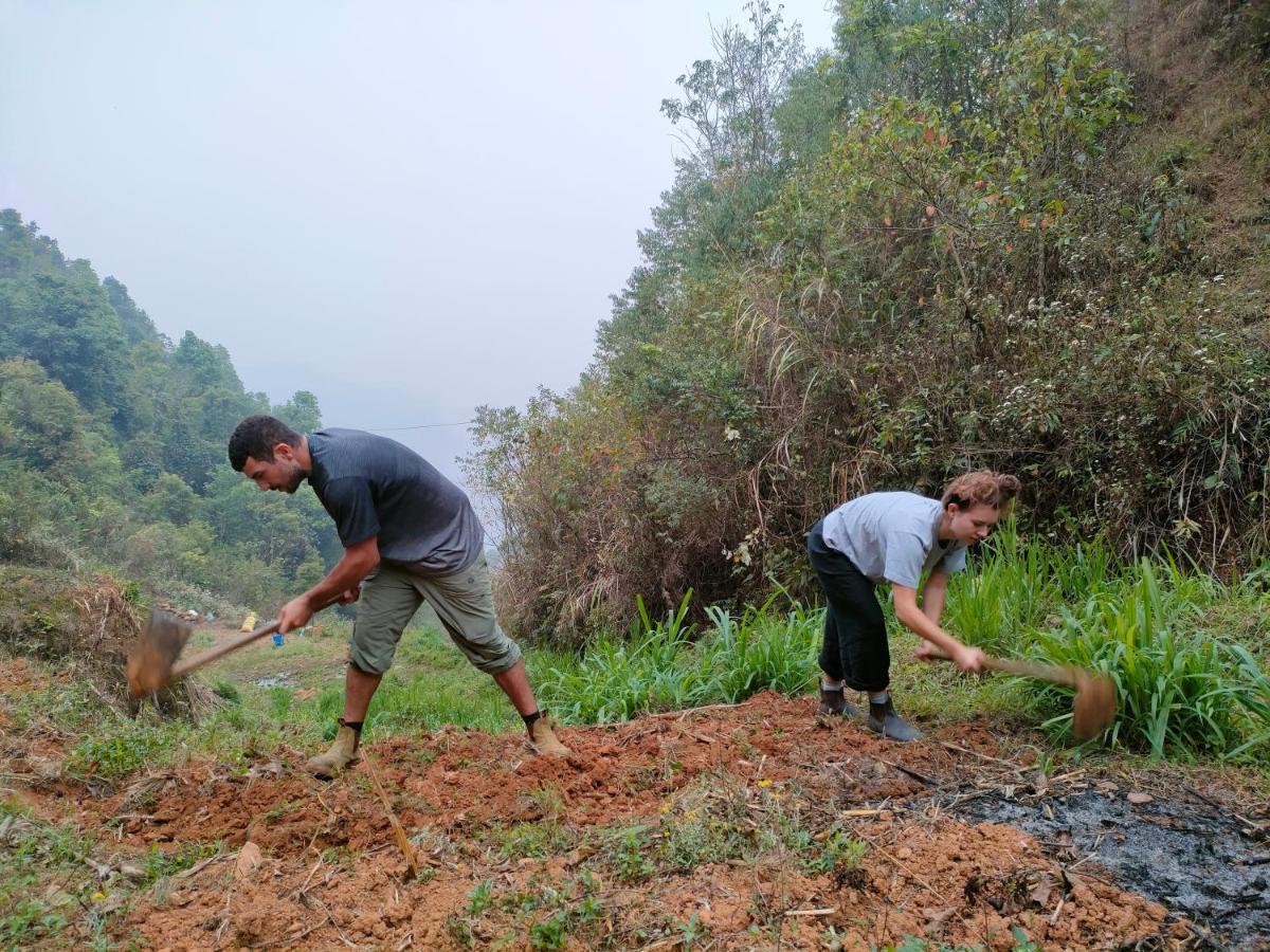 Indigenous Homestay- Trek- Food- Bus Mu Cang Chai Zewnętrze zdjęcie