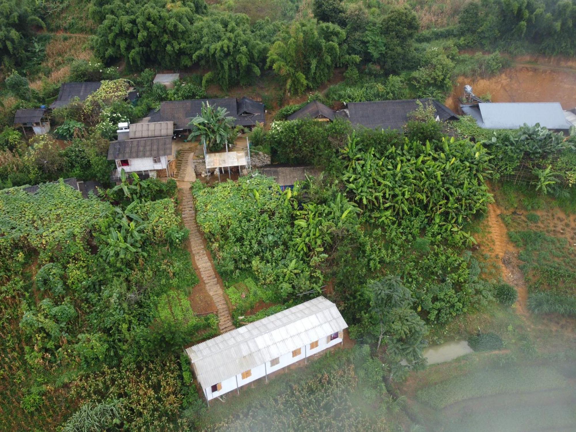 Indigenous Homestay- Trek- Food- Bus Mu Cang Chai Zewnętrze zdjęcie