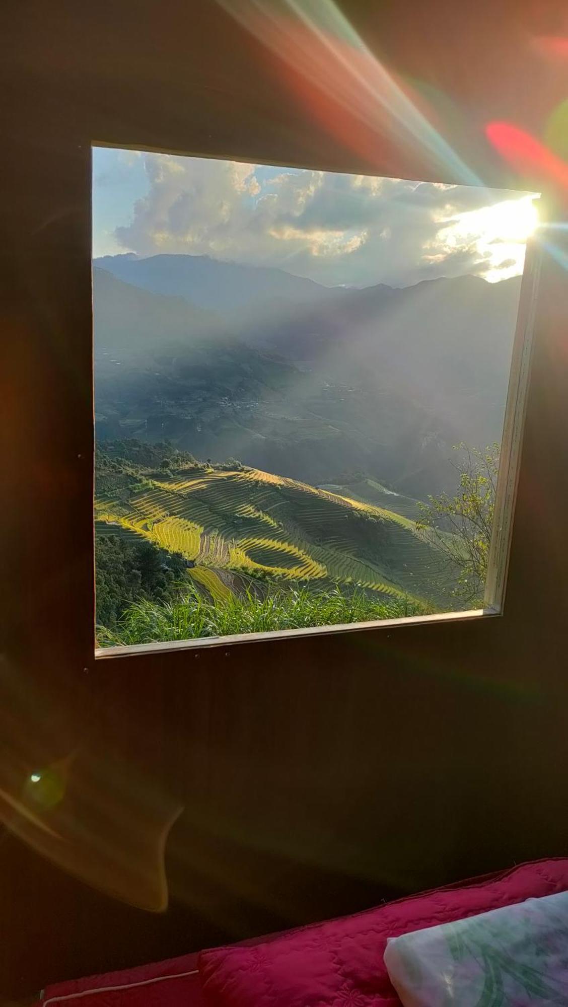 Indigenous Homestay- Trek- Food- Bus Mu Cang Chai Zewnętrze zdjęcie